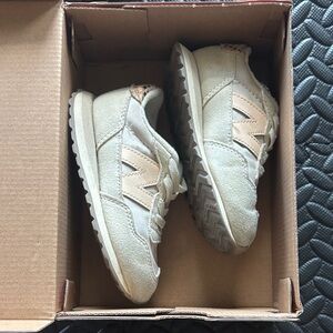 New Balance Kids Cream and Tan Sneakers